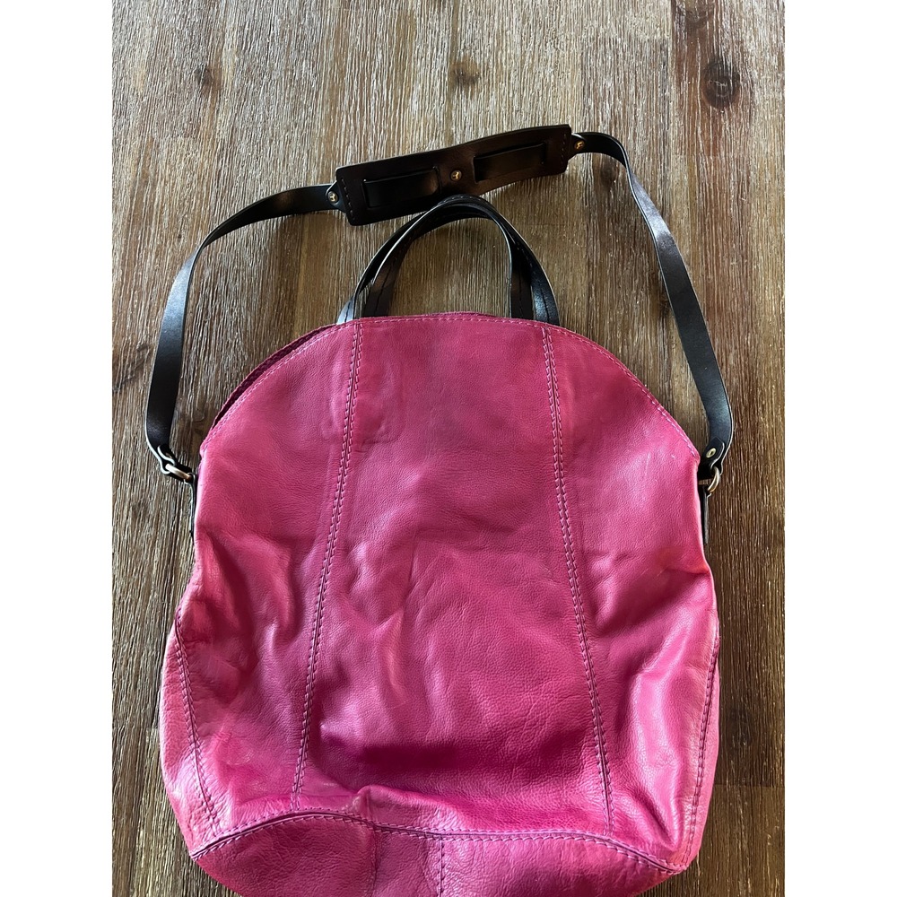 Fuchsia Pink Leather Tote Bag Crossbody Holding Horses Logo Brass Hardware